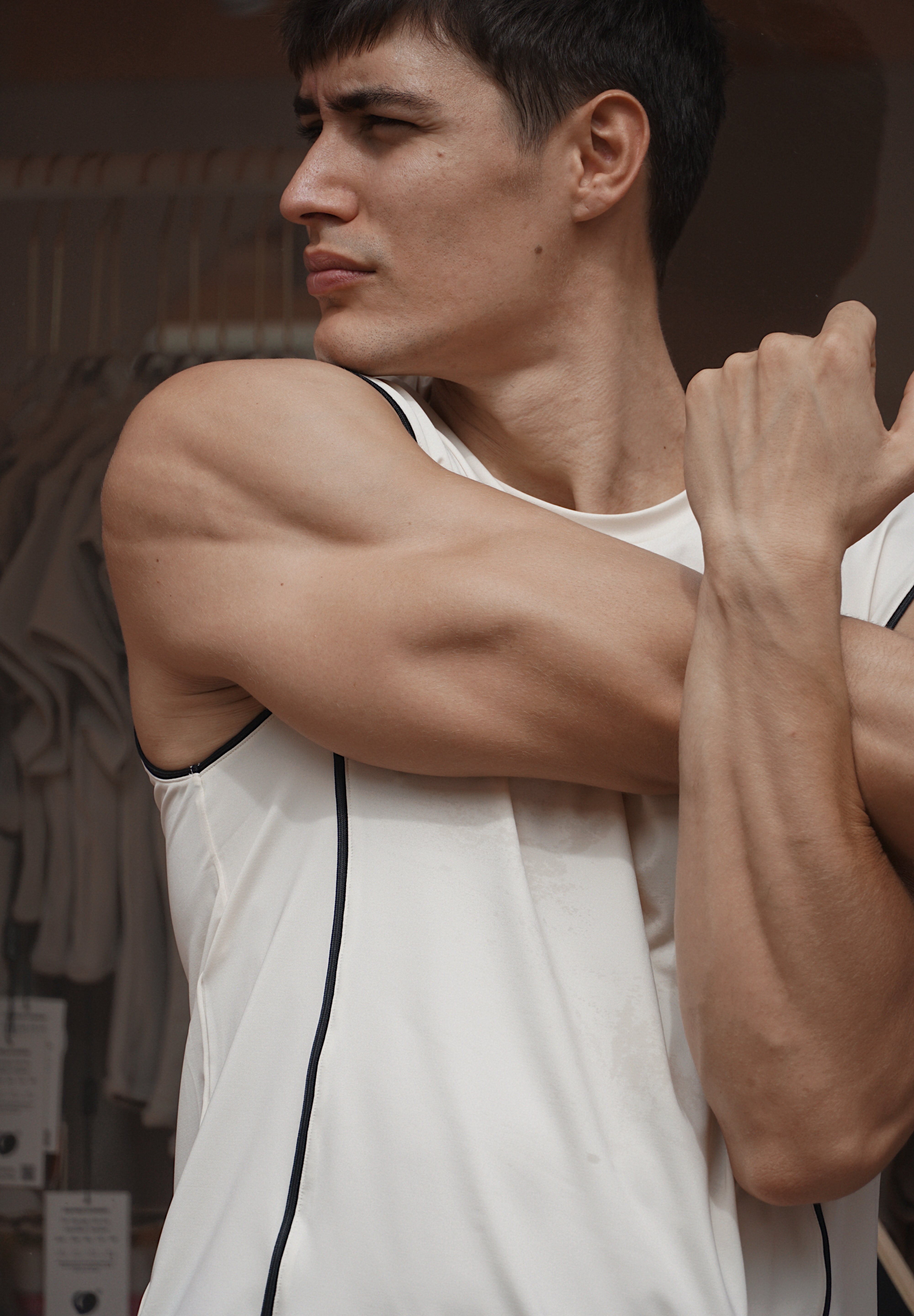 Peaches Men- The Edge Tank Top